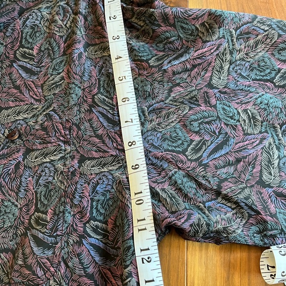 Vintage On The Brink Men's Silk long Sleeved Shirt Size XL - Picture 10 of 14